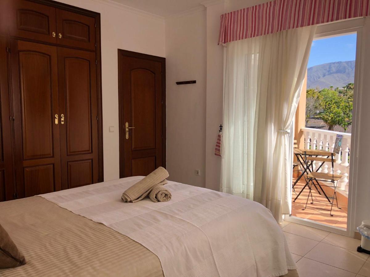 Duque Nest Hostel Costa Adeje  ภายนอก รูปภาพ