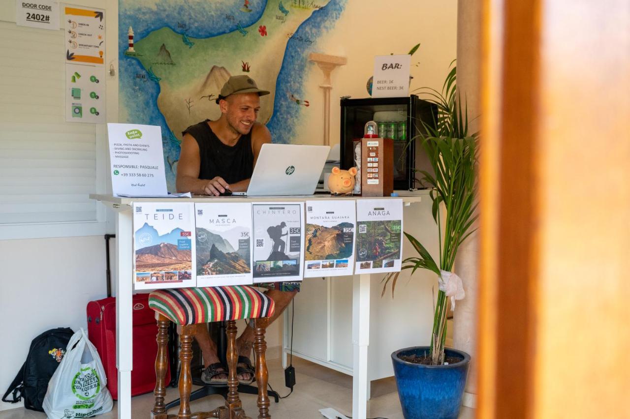 Duque Nest Hostel Costa Adeje  ภายนอก รูปภาพ