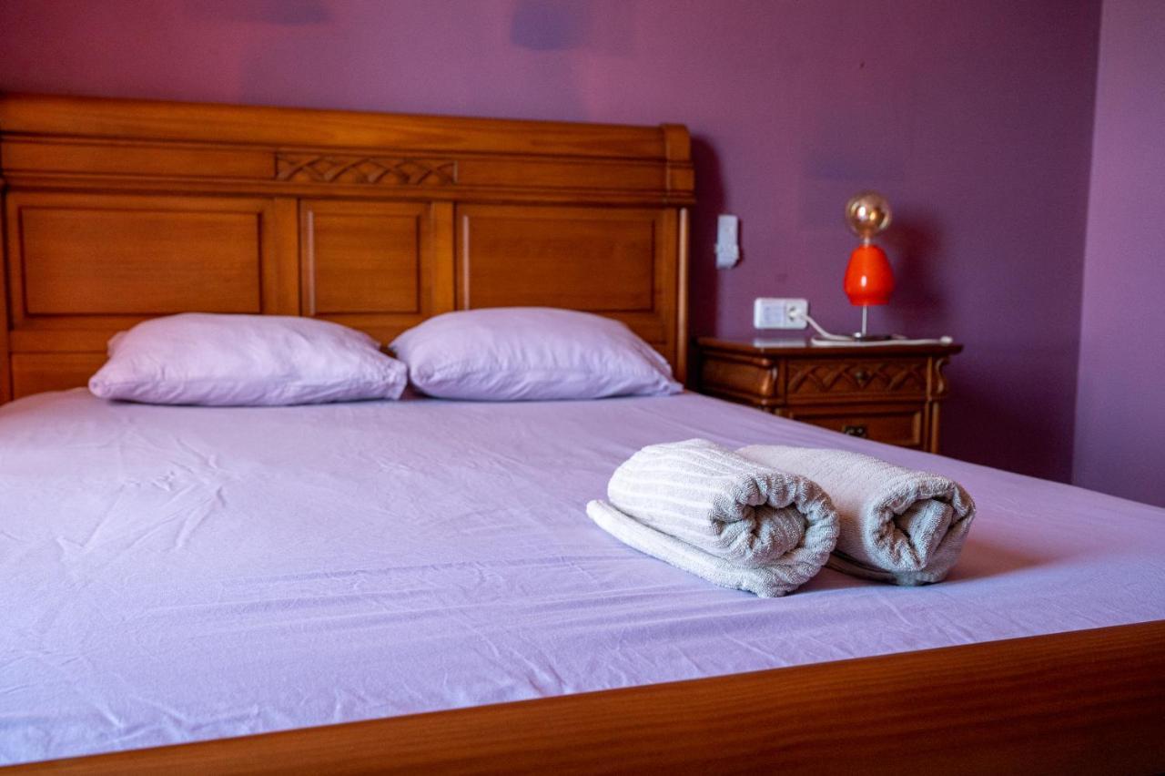 Duque Nest Hostel Costa Adeje  ภายนอก รูปภาพ