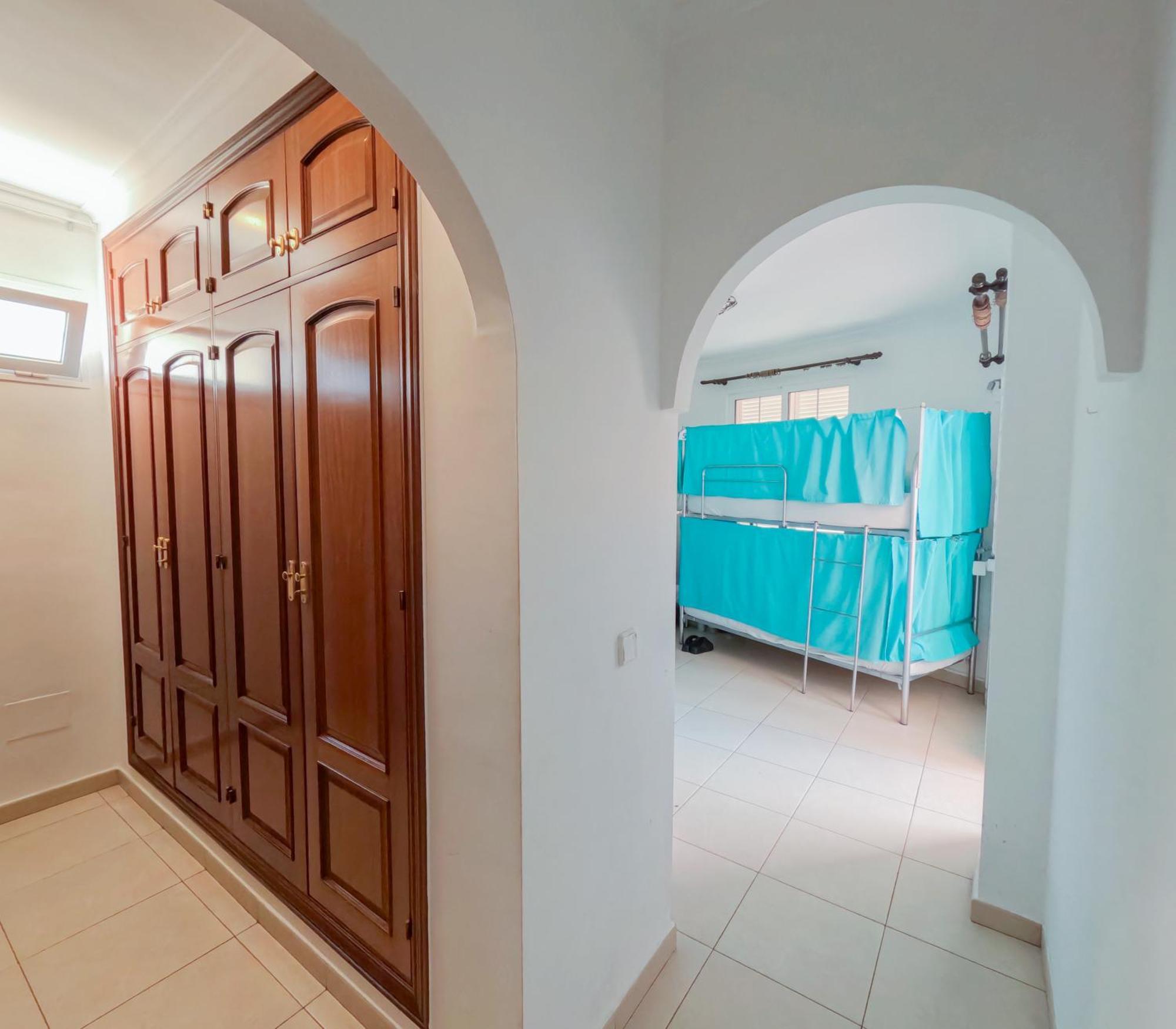 Duque Nest Hostel Costa Adeje  ภายนอก รูปภาพ